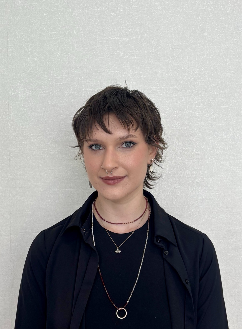 Emma — New York makeup artist