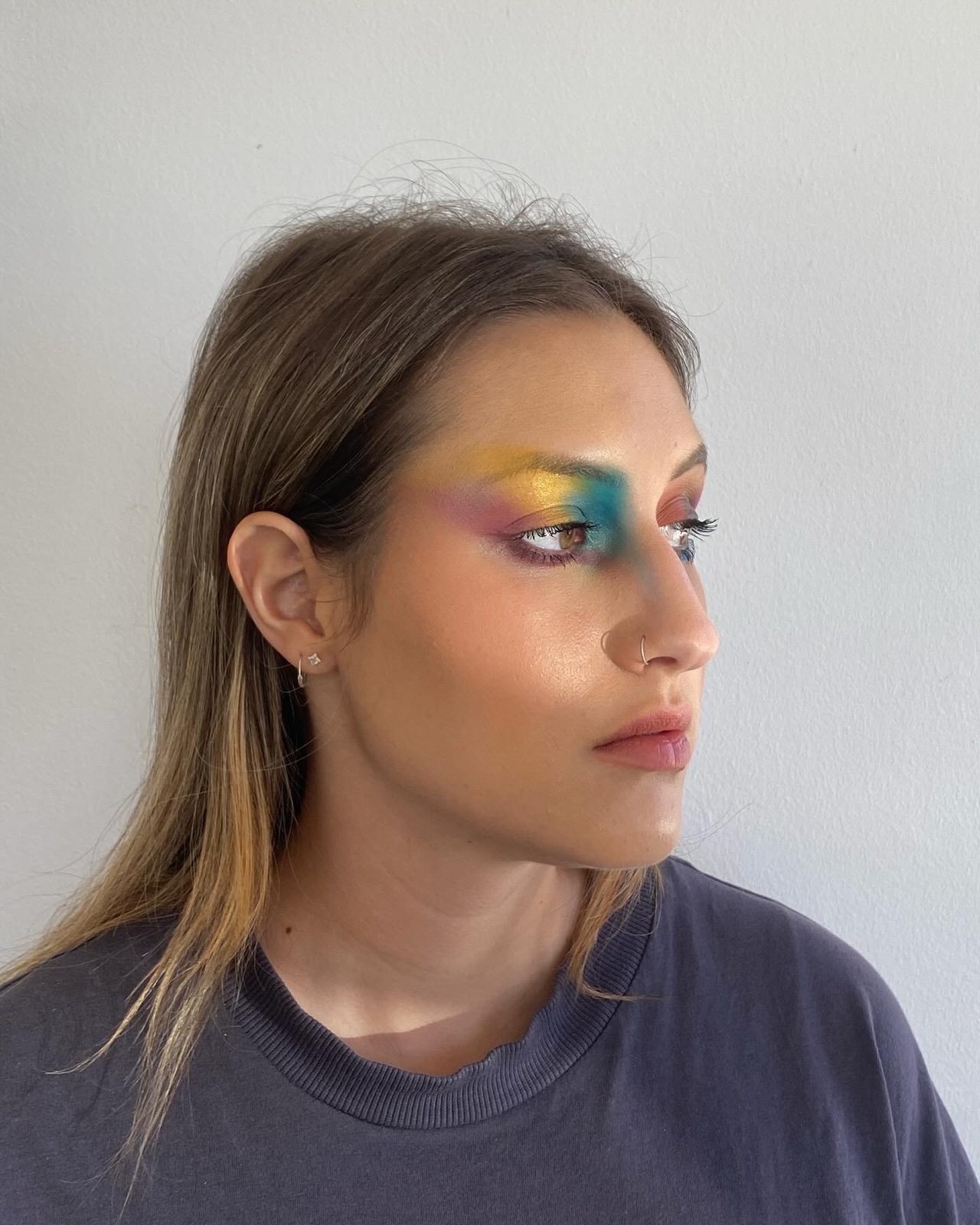 Graphic colour eye
